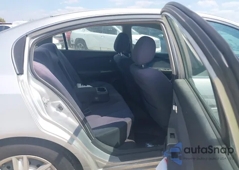 2005 Nissan Altima 2.5 S from USA, damaged, VIN 1N4AL11D05N491530